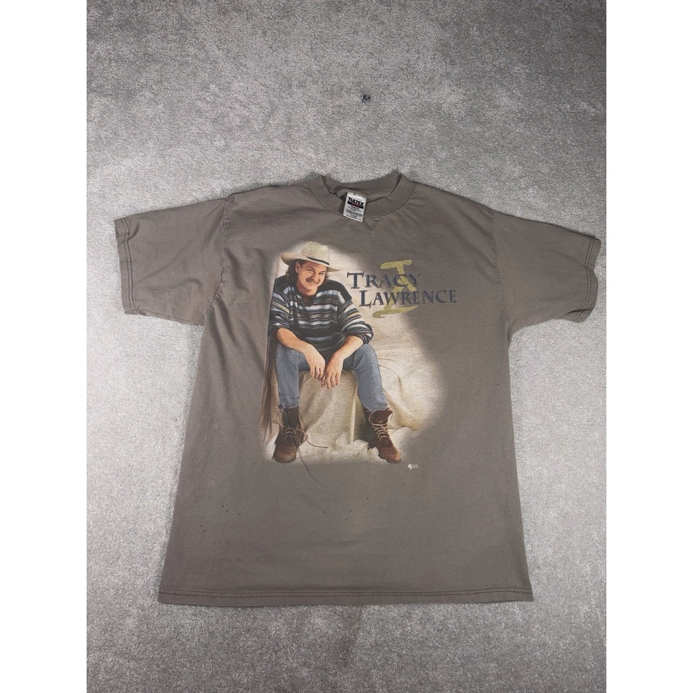 1990s Tracy Lawrence country music t-shirt made by Tultex Xl **